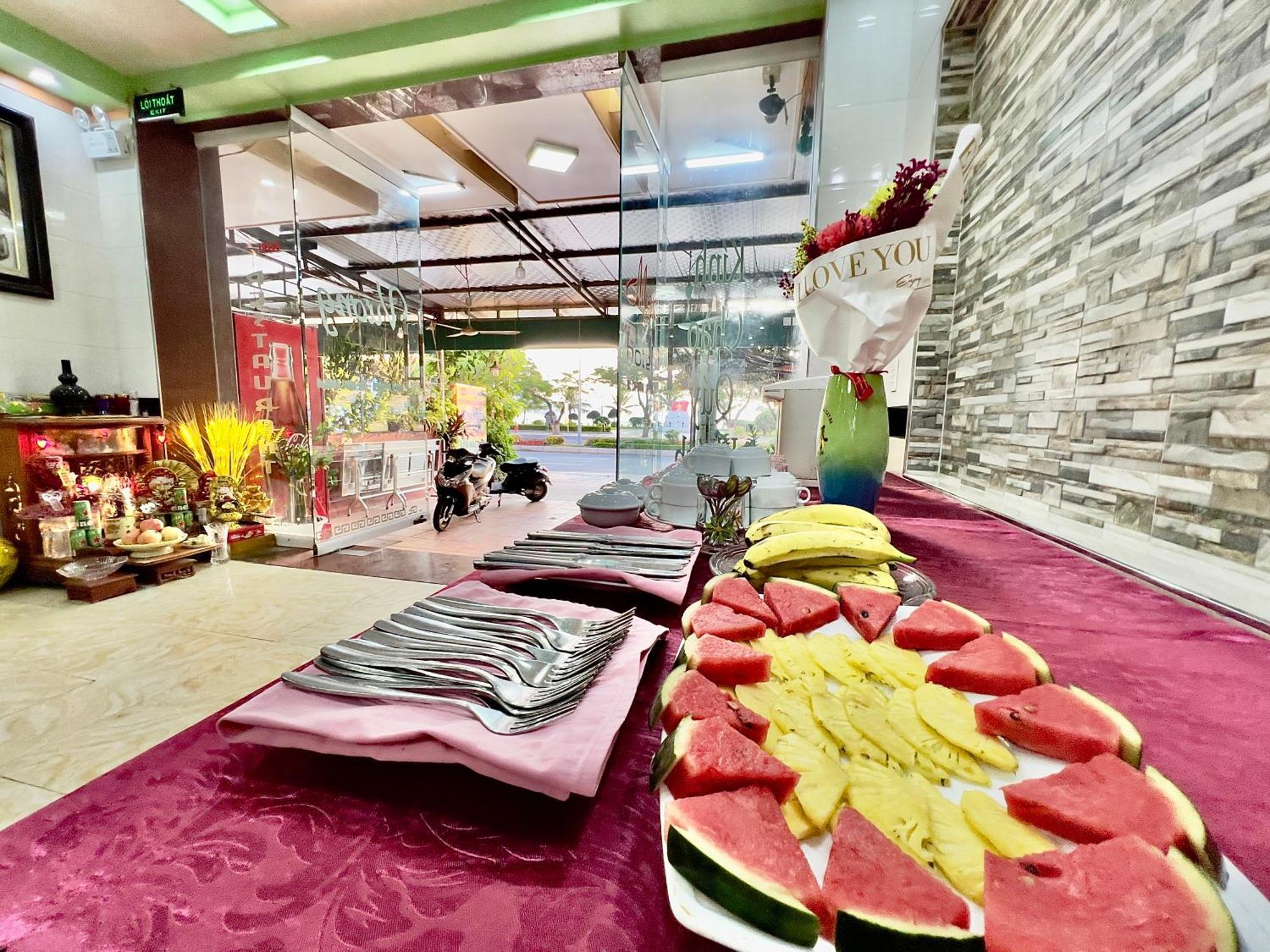 Manh Vuong Hotel Catba Dong Khe Sau Exterior photo